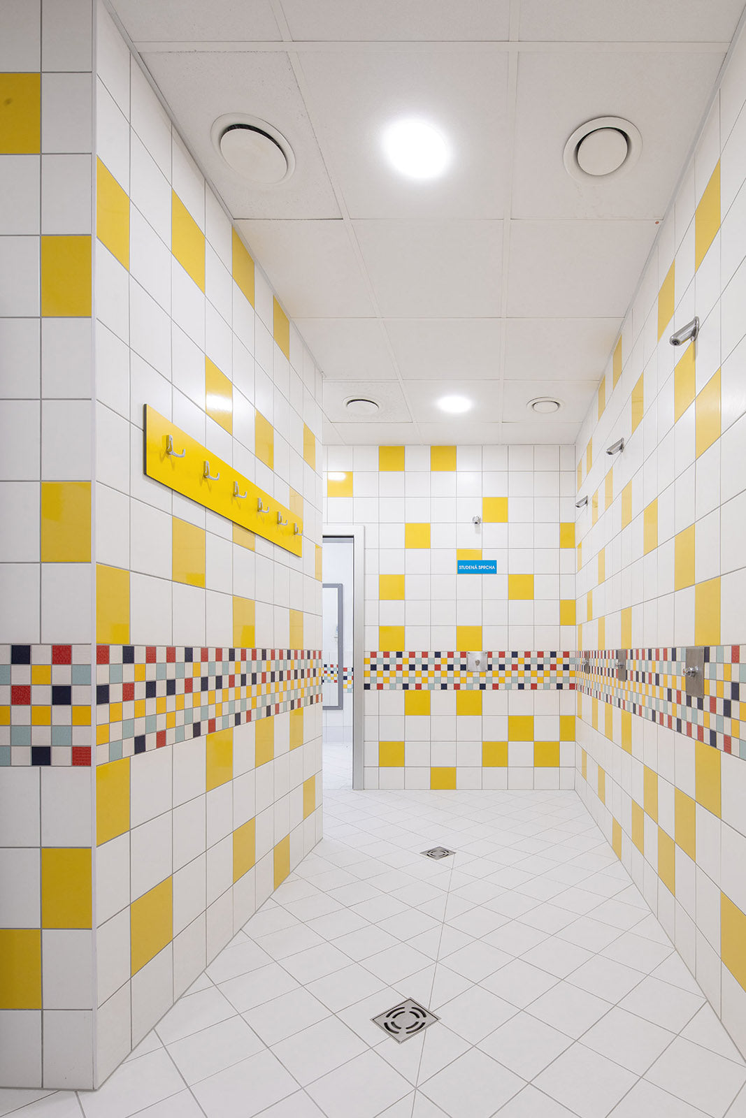 Tile Color One gelb 20x20 glänzend