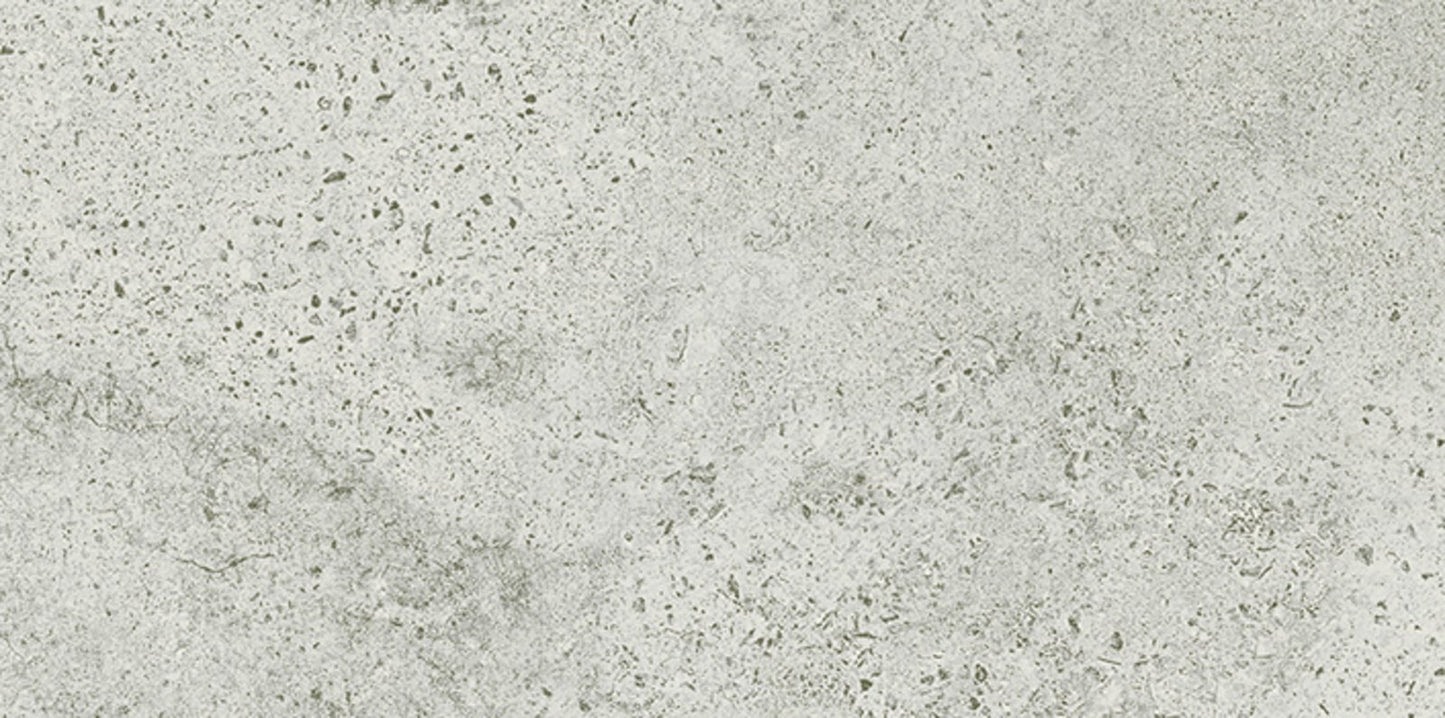 Newstone hellgraue Fliesen 30x60