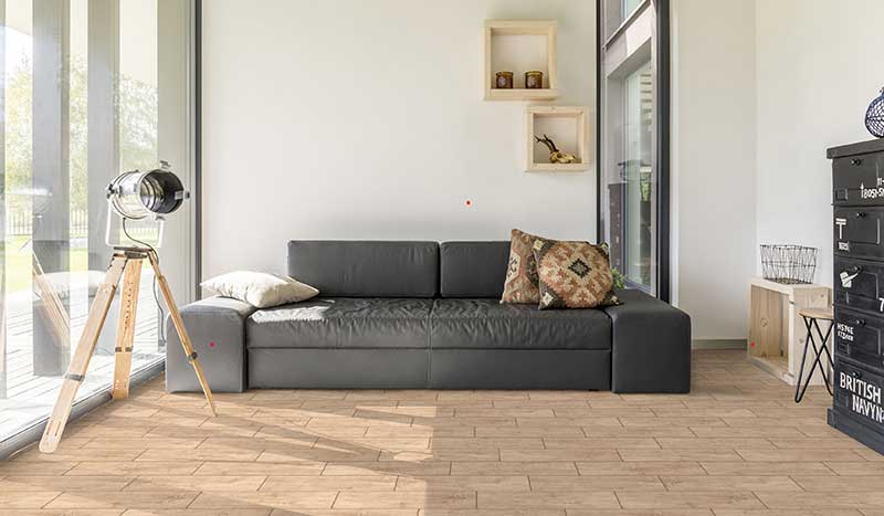 Hartholz-Nussfliese 15,6x60,6
