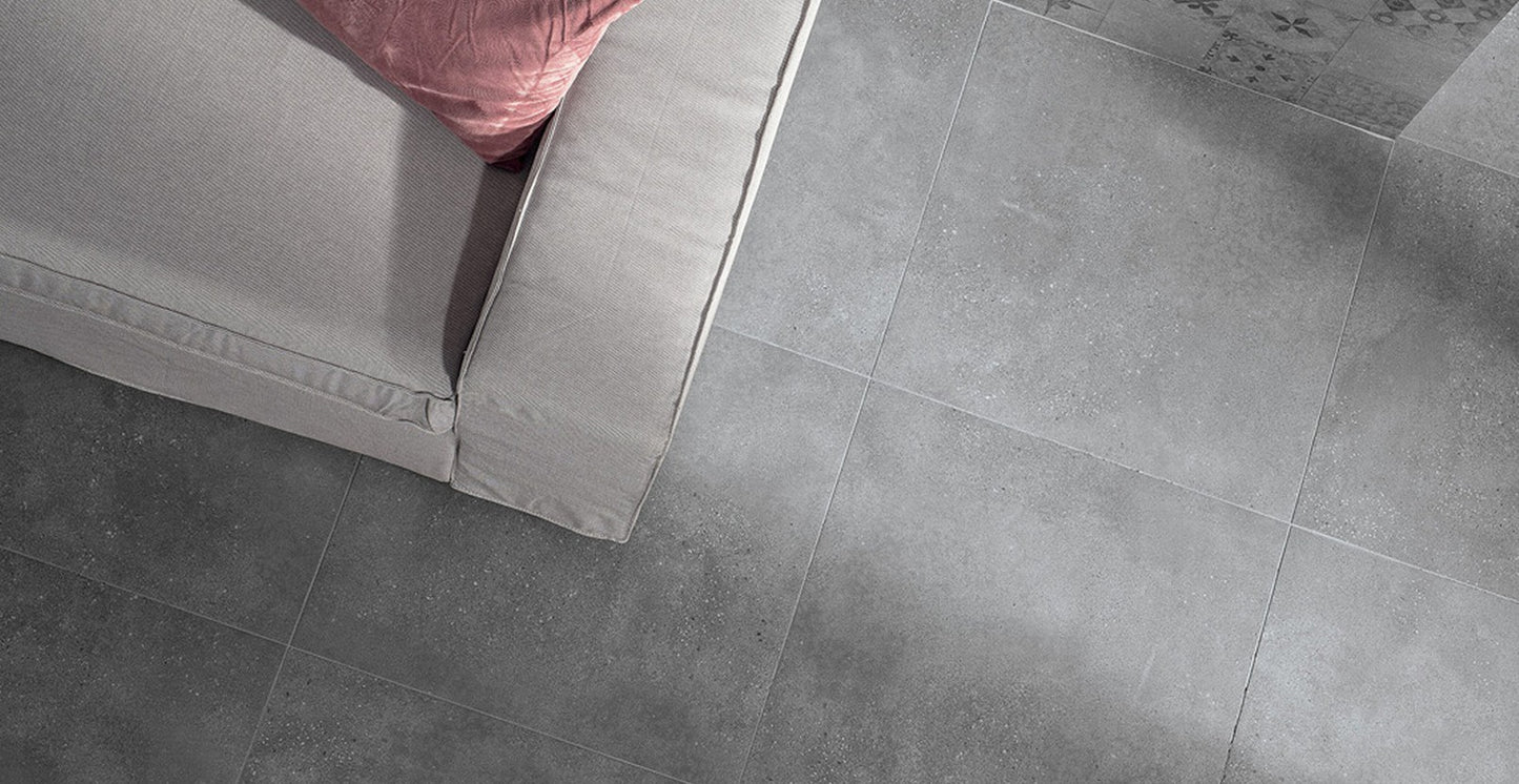 Fliese Massiv dunkelgrau 60x60