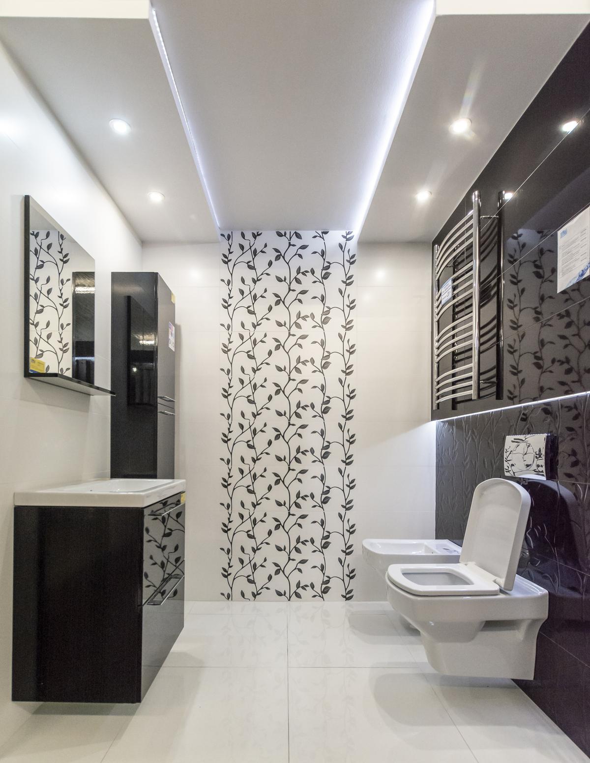 Fliese PS901 Schwarz glänzend 29x89