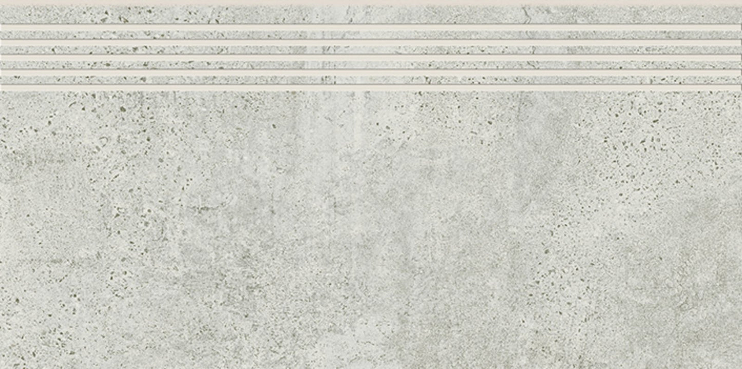 Pflasterstein Newstone Hellgraue Treppe 30x60
