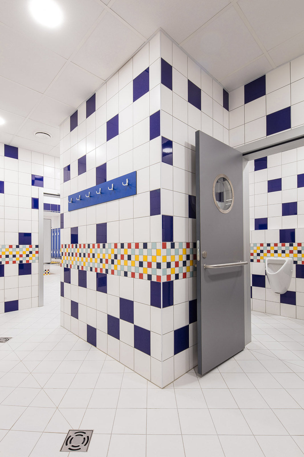 Tile Color One hellgrau 20x20 matt