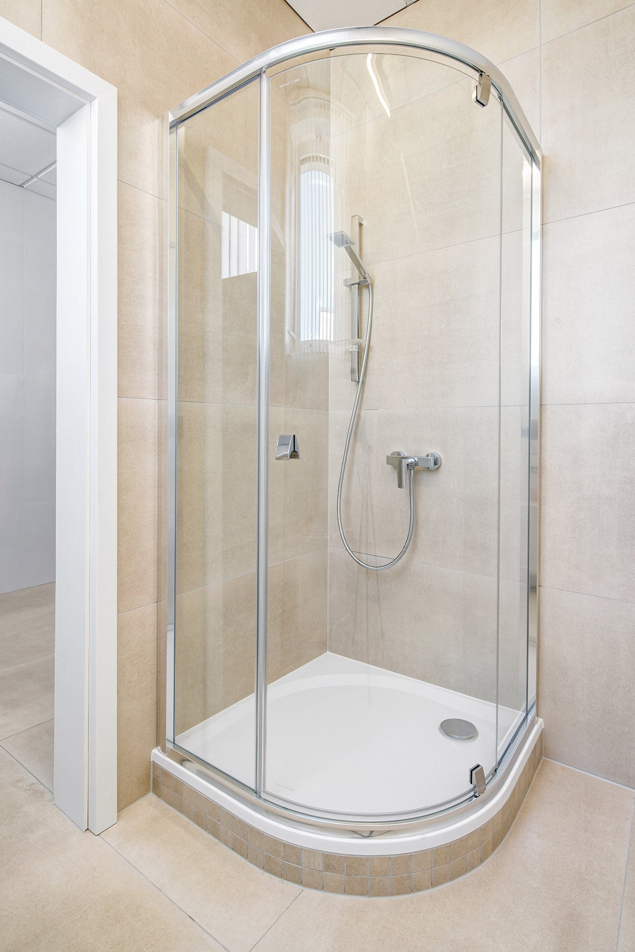 Fliese Rebel weiß-grau 60x60