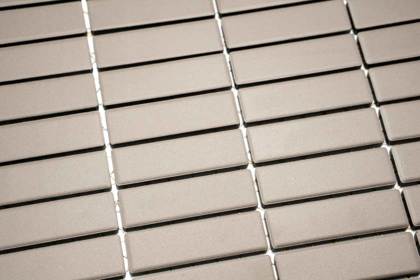 Mosaikstein unglasiert dunkelgrau matt B06R GI 7005